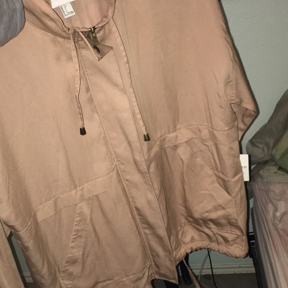 Tan Jacket - Picture 3 of 3